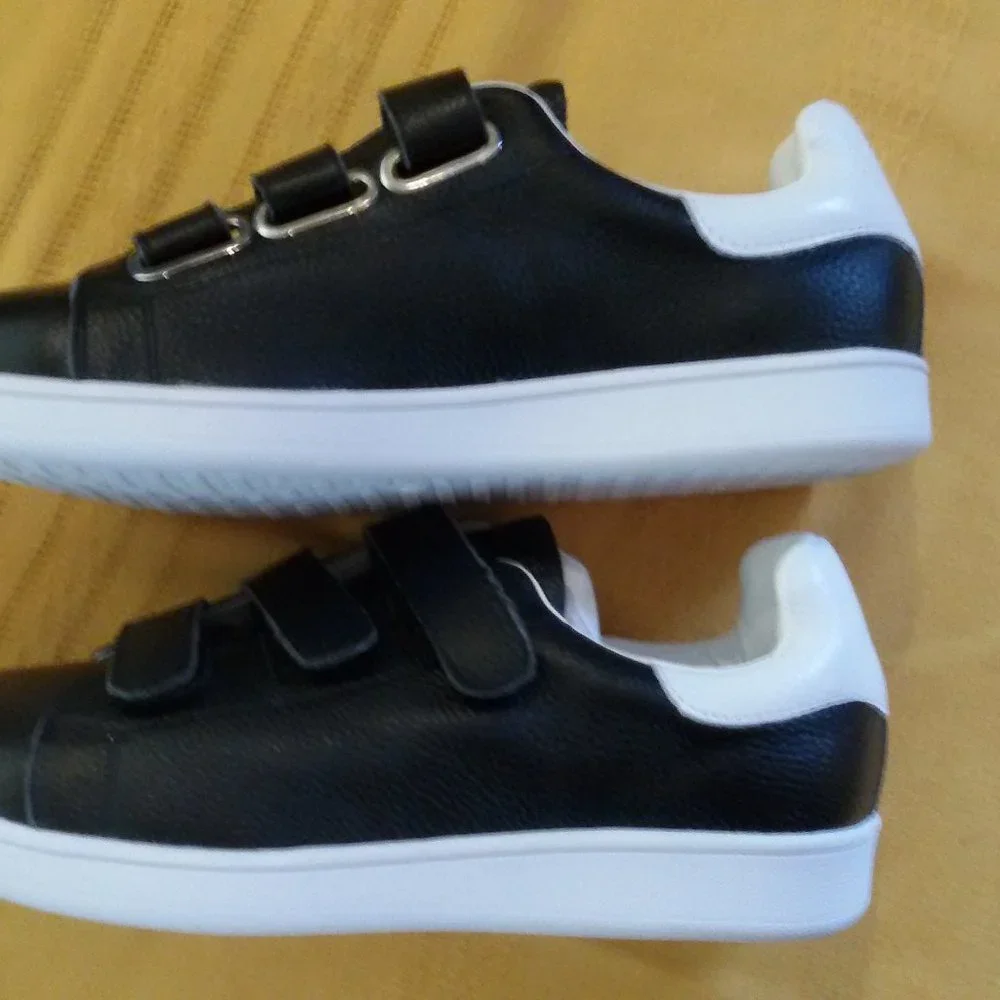 Black White Sneakers Sz 40 Eur (fits more like 39) NEW! - Picture 4 of 8